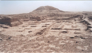 03 Uruk, resti del palazzo reale e della ziggurat