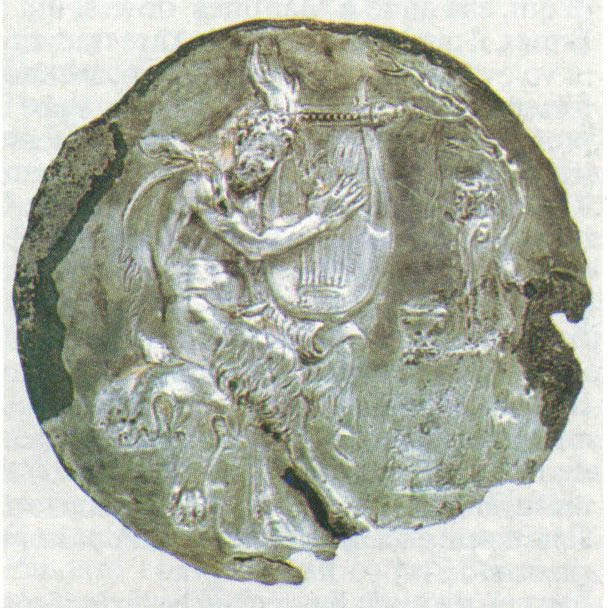 Pan che suona, medaglione d’argento, 1° sec., Museo Archeologico, Napoli